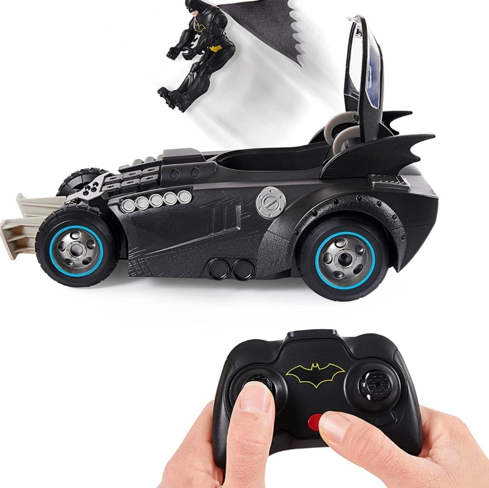 DC Batman Launch & Defend Batmobile - Picture 3 of 5